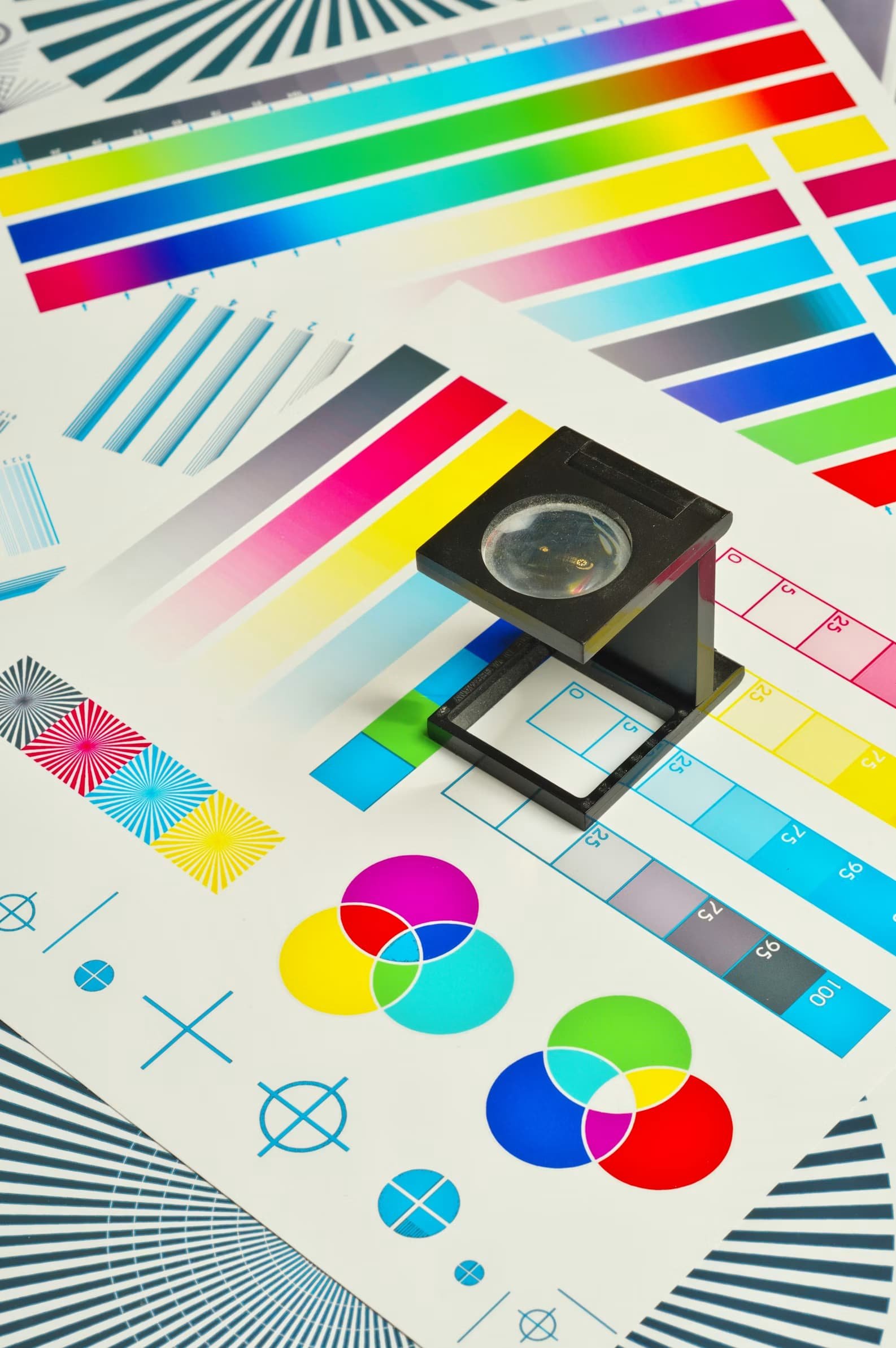 Nuanciers et contrôle colorimétrique en imprimerie